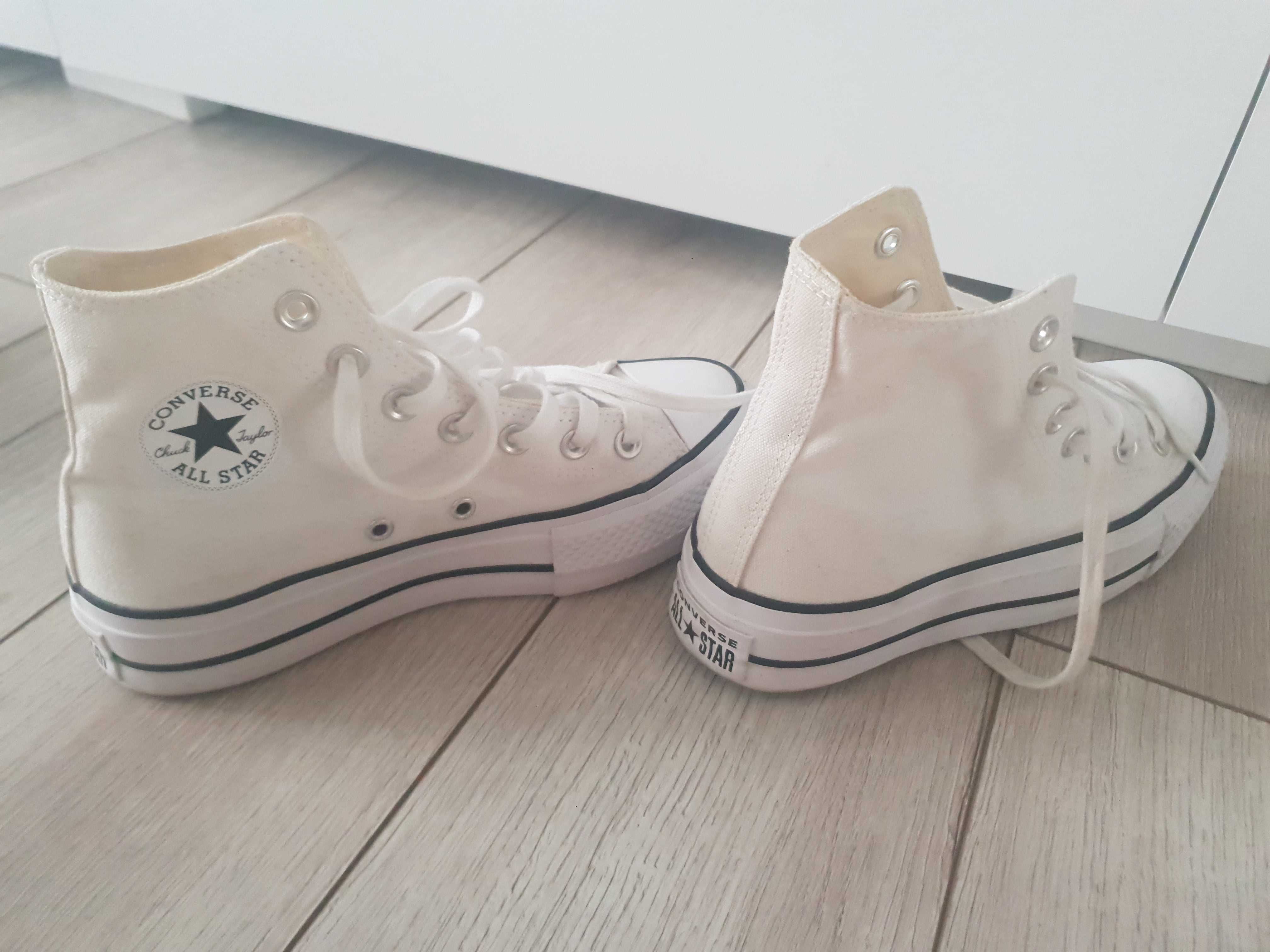 Adidasi Converse albi Bucuresti Sectorul 6 OLX.ro