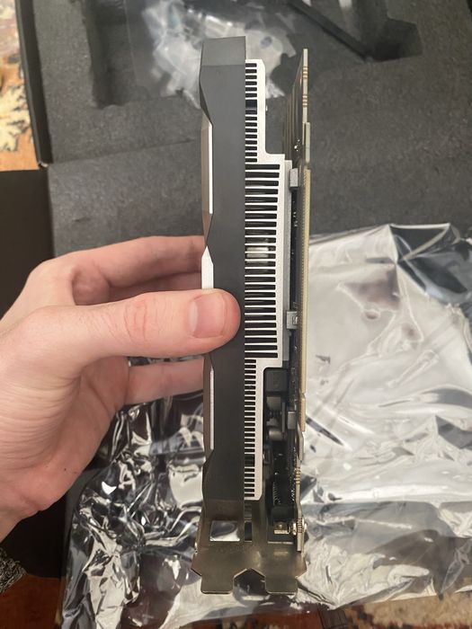 Видеокарта nvidia 1650 от MSI 4 gb OC