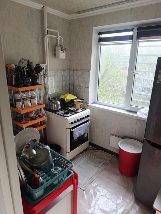 11 мкр 3 бөлмелі пәтер сатылады!!!