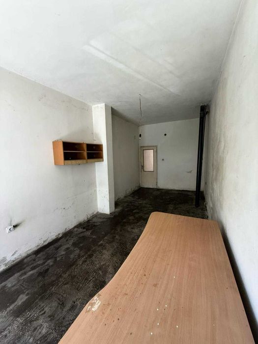 Продава се Магазин в Стара Загора, Център - 54 кв.м за 1204 €/кв.м - Снимка #3