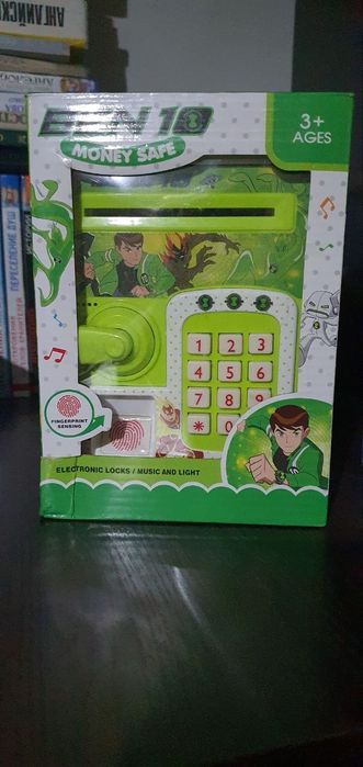 Продаётся детский сейф копилка