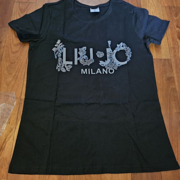 Блуза по модел на Lio Jo