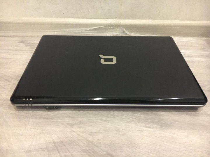 Продам ноутбук .