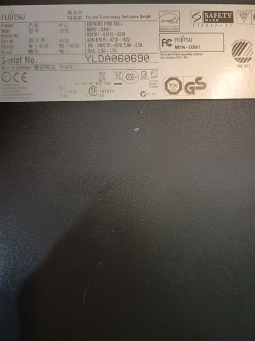 Fujitsu Esprimo P700 E90 Gaming