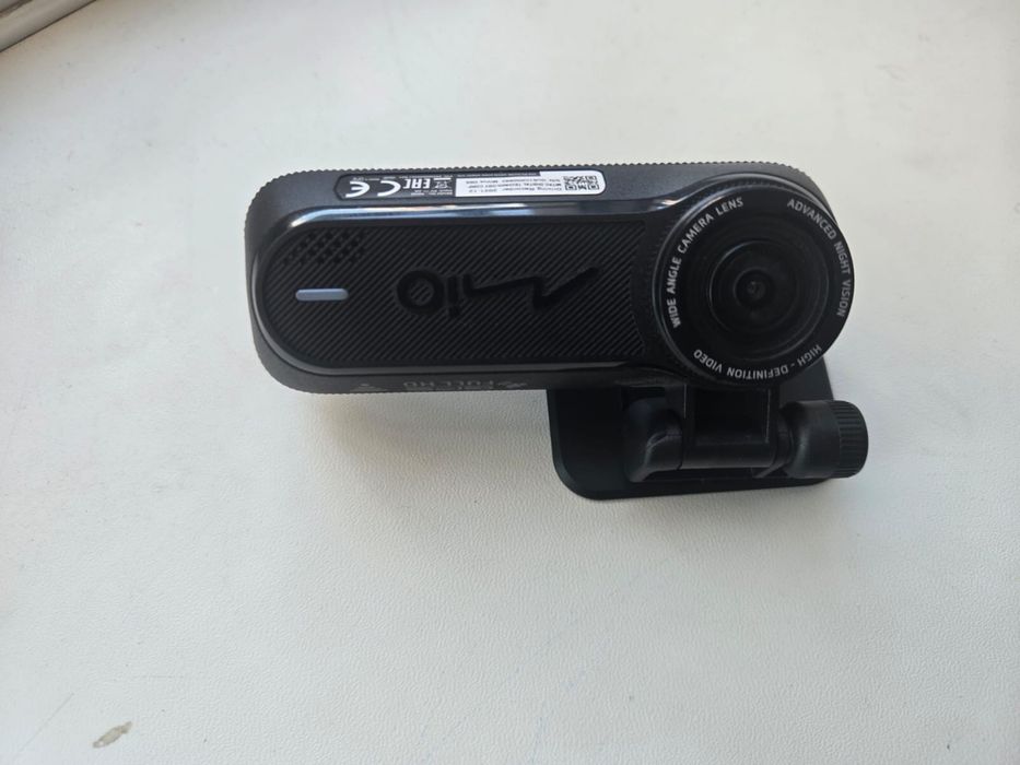Продам видеорегистратор Mio MiVue J60