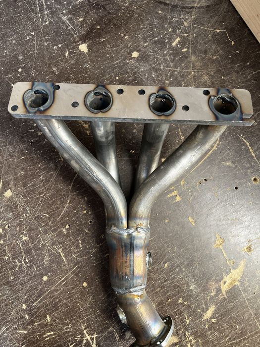 Коллектор Ваз 2110 ,приора