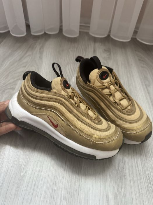 Детски маратонки Nike air max 33,5номер