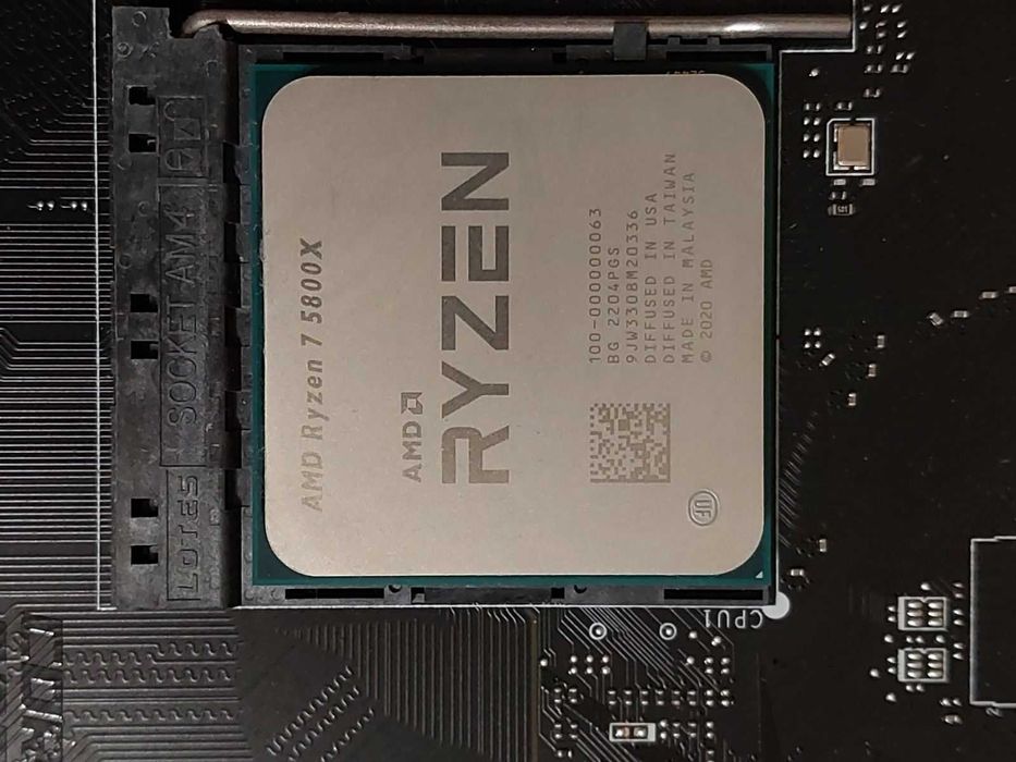 AMD Ryzen 7 5800X + MSI B550 Gaming Plus