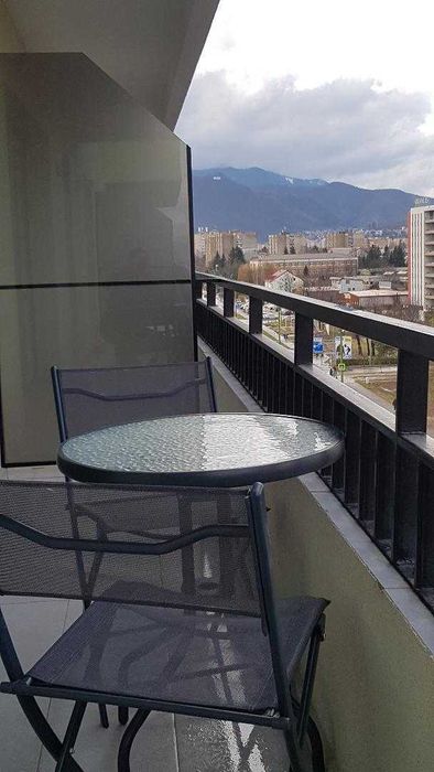 Inchiriere apartament 2 camere bloc Eleven, cartier Tractorul - Coresi
