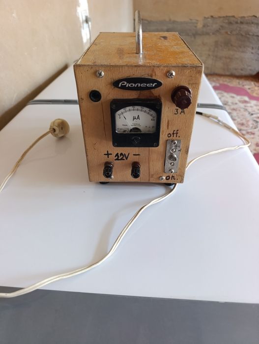 Sovetskiy 12V lik blok pitaniya sotiladi
