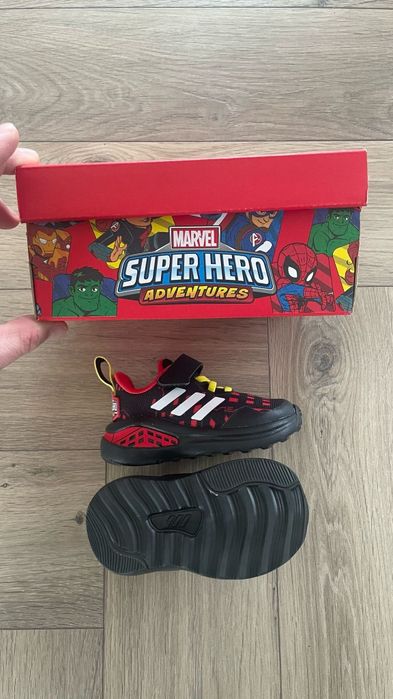 Incaltaminte copii Adidas Marvel