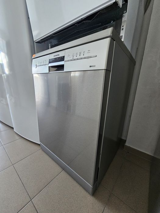 Свободностояща съдомиялна Siemens