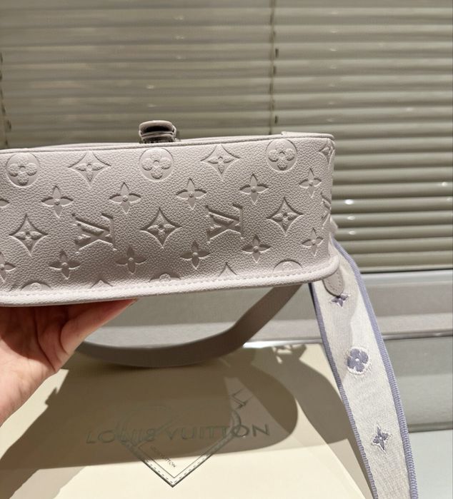 Чанта Louis Vuitton