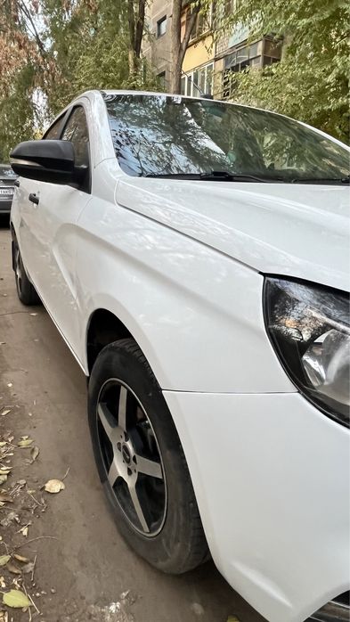 Лада Веста 2020ж