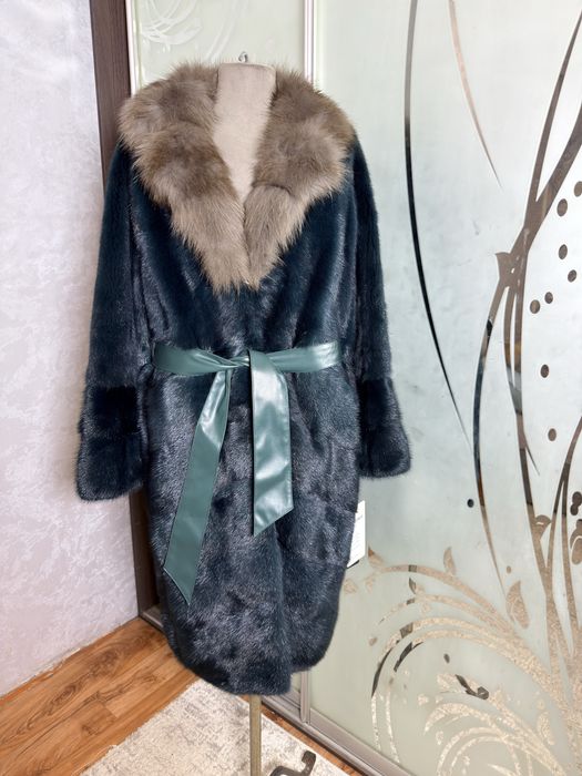 Норковая шуба с соболем