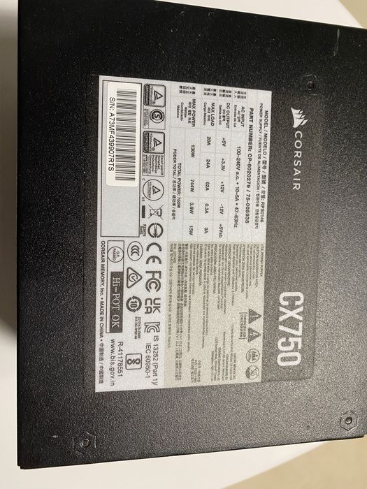 Vand Sursa Corsair CX750 80+ Bronze