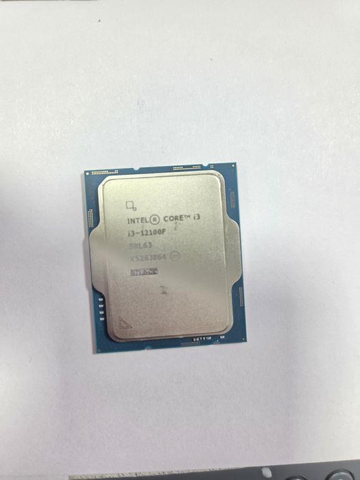Процессор  Intel core i3 12100f 8 штук