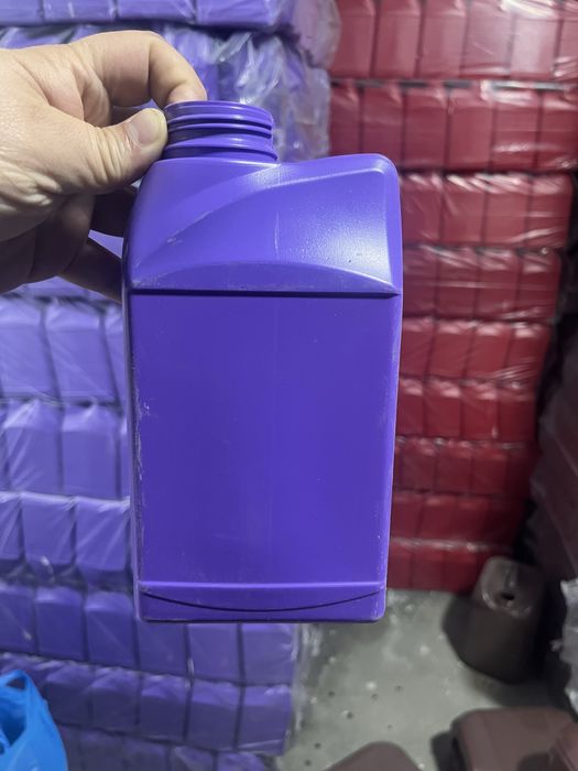 Канистры 1 литр, 5, 10 литров, новые.