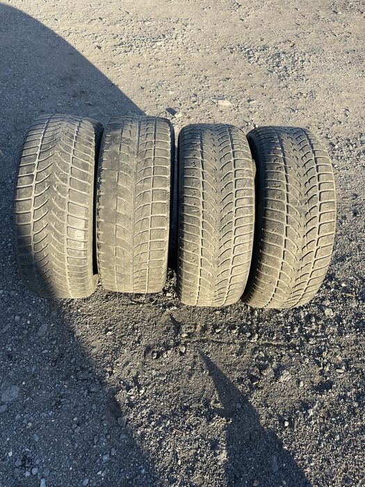 Шины на леговой автоммобил