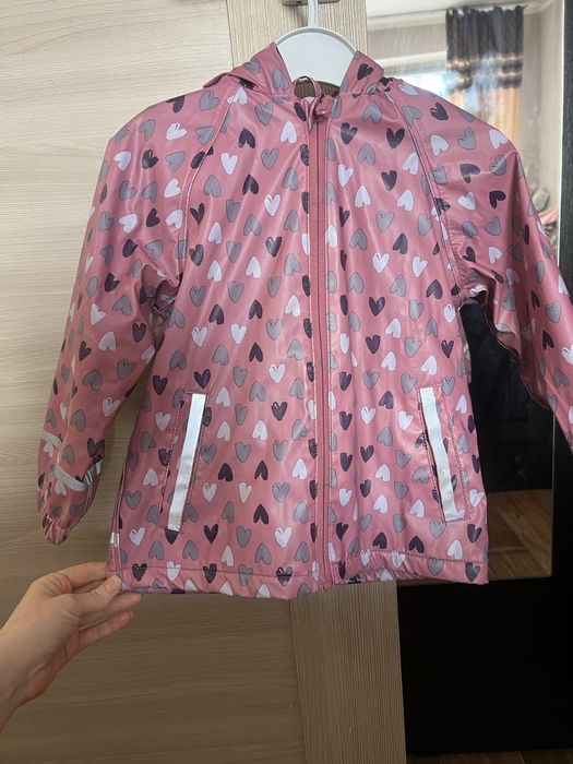 Куртка для девочки р98-104