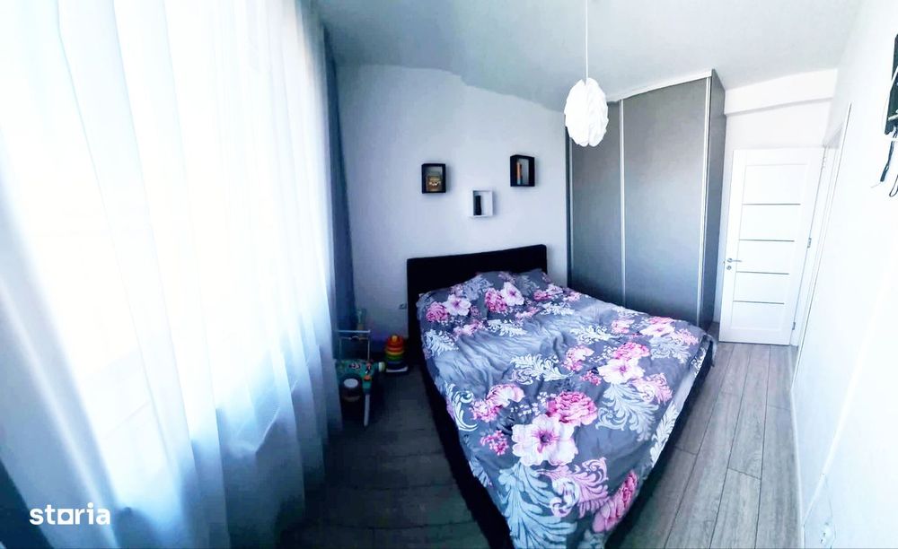 Ap 3 camere str Sesul de sus