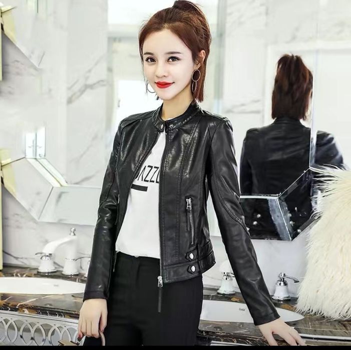 Кожанка новая продам