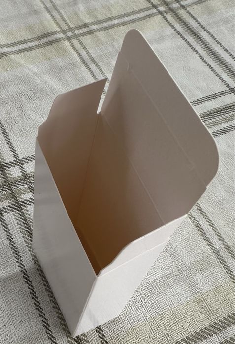 Подарочные коробки 11×6×3 см