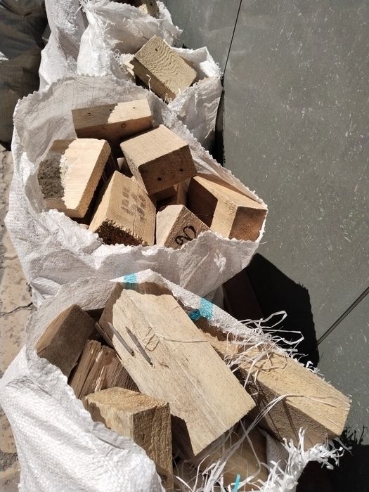Обрезки дрова продам