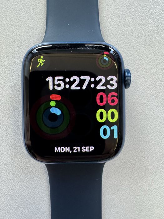 Apple watch series 7 blue aluminium case GPS 45 mm