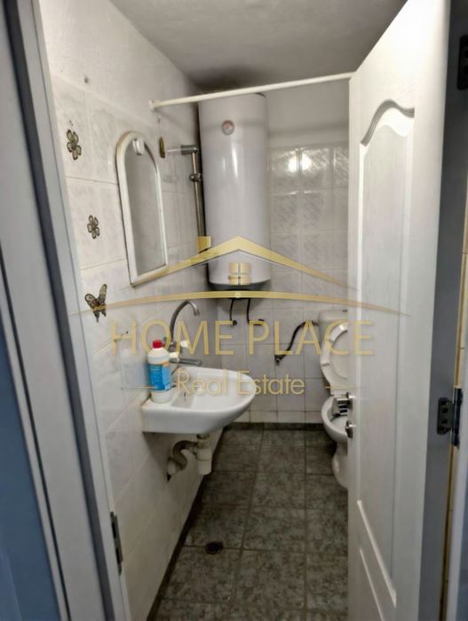 Едностаен апартамент в Колхозен Пазар