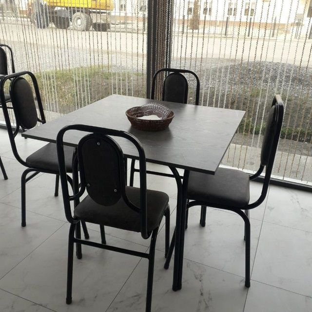 Теми стол стуллар