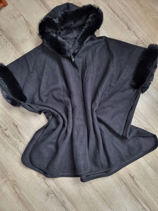 Capă cu glugă, mărimea universală