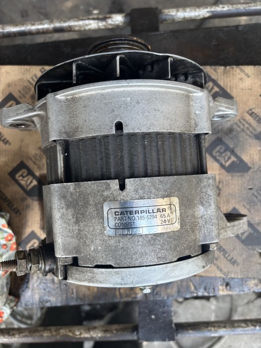 Запчаси на Двигатель CAT C7  C9 на разбор