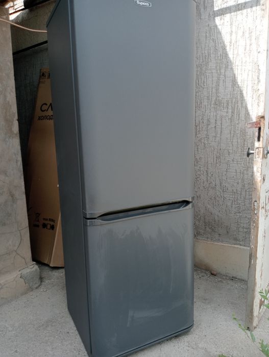 Холодильник Бирюса W 133