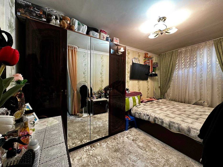 Продаётся 4х комнатная квартира на чиланзаре 23 квартал