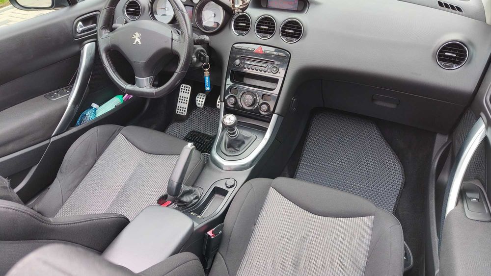 Vand/Schimb Peugeot 308 Cabrio (decapotabil) 1.6 HDI (diesel) Euro 5 2011