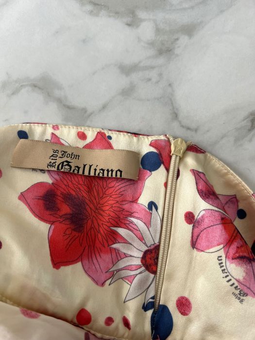 John Galliano - Оригинал - 100% коприна - нова пола размер 6-8г