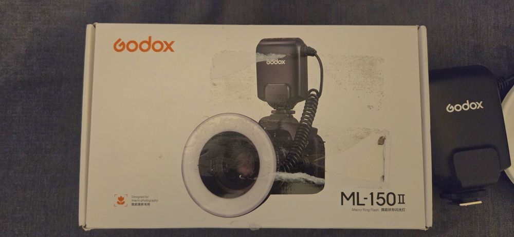Макро светкавица Godox ML-150II