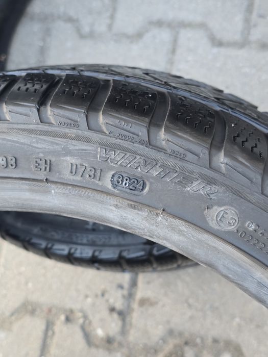 205 40 17 Pirelli
