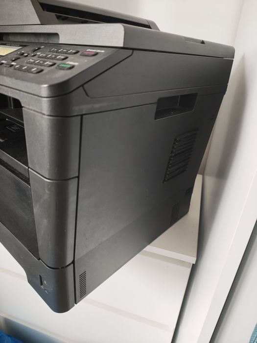 Imprimanta multifunctionala Brother MFC-8520DN