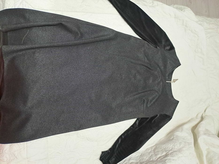 Платья по 2000 тенге