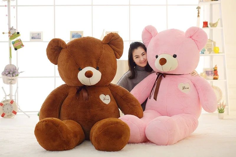 Голямо плюшено мече