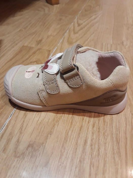 BIOMECANICS обувки за момиче