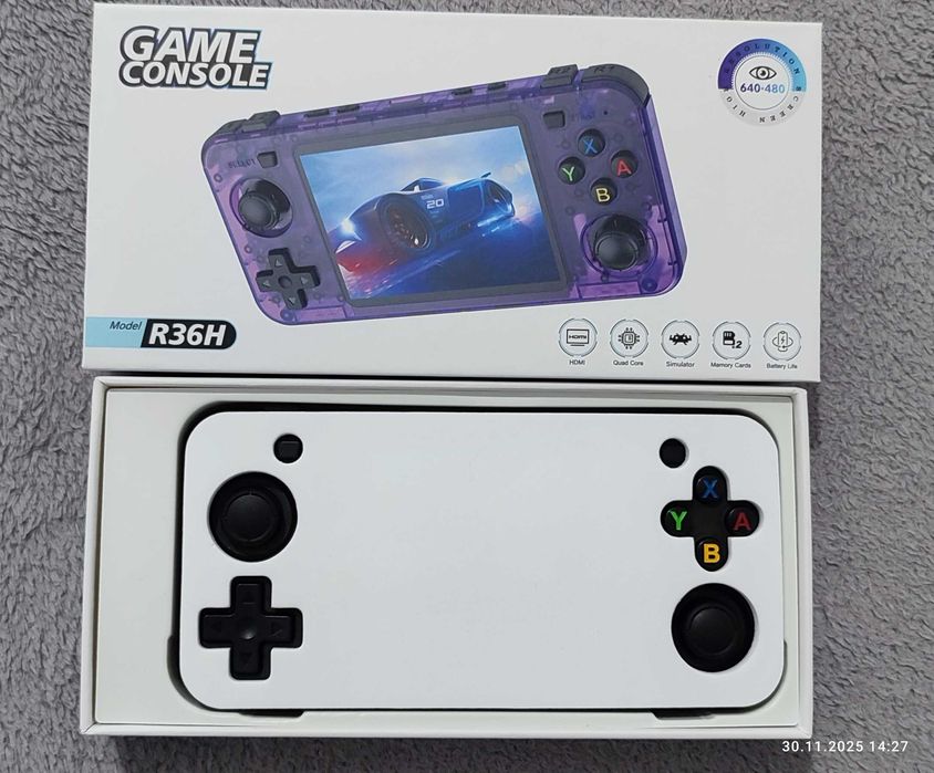 Ретро игрална конзола R36H