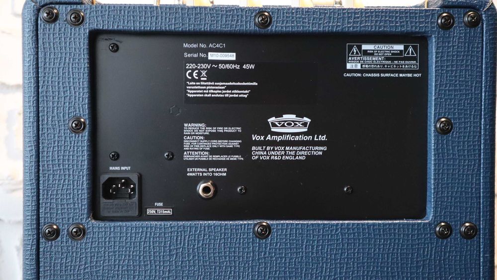 Электрогитара / комбо усилитель VOX