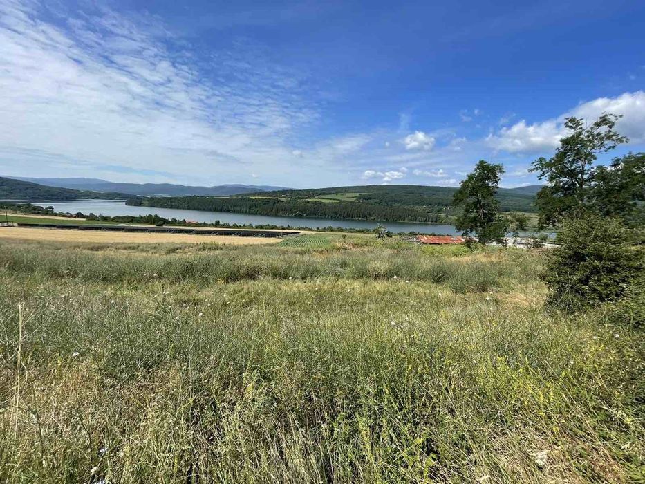 Продава се Парцел в с. Ковачевци, Област Перник - 1680 кв.м за 12 €/кв.м - Снимка #1