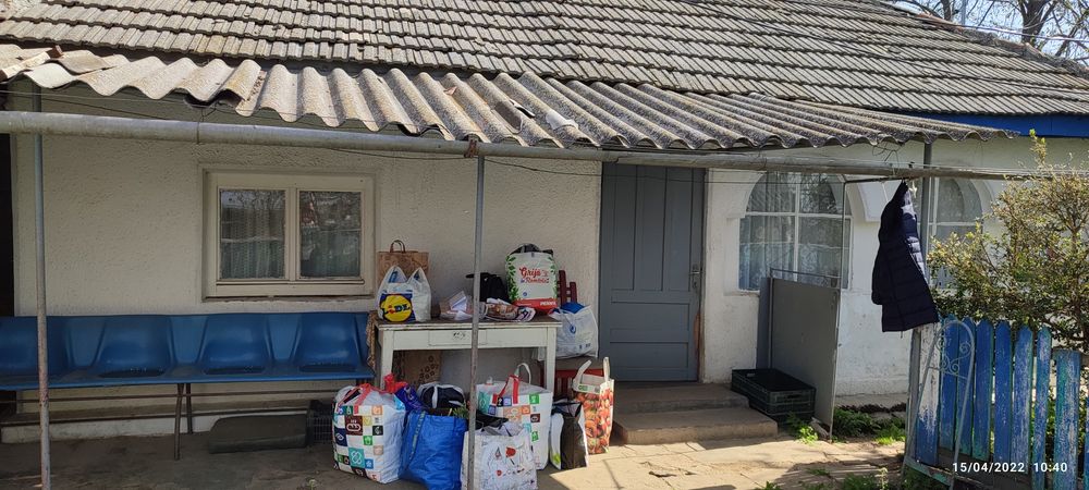 Casă bătrânească + teren intravilan 2.000 mp, utilități – Progresu, Ialomița – 18.500 €