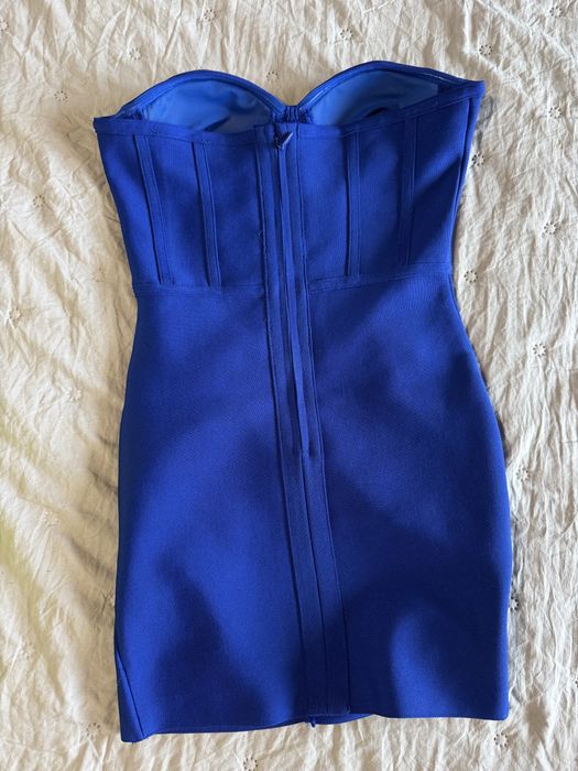 Бандажни рокли нови С размер