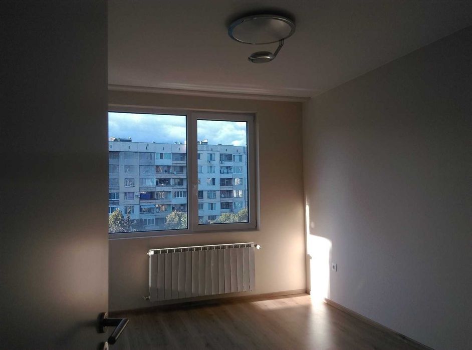 Дава се под наем Тристаен апартамент в София, Младост 4 - 111 кв.м за 790 € - Снимка #2