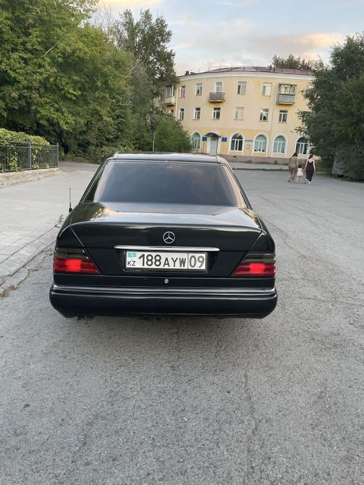Mersedes-benz w124 2 рест 2,8 обьем